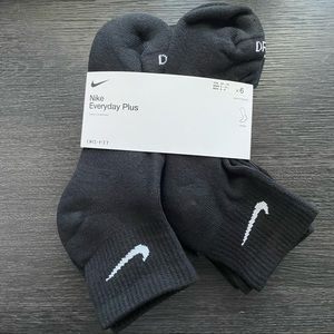 Black Nike Ankle Socks